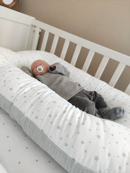 NIDO BEBÉ ERGONÓMICO STARS MINT